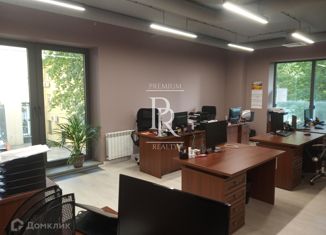 Продается трехкомнатная квартира, 112 м2, Москва, Большая Садовая улица, 5к1, ЖК Сады Пекина