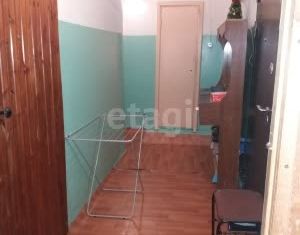 Продам 1-ком. квартиру, 14.4 м2, Сургут, проезд Первопроходцев, 2