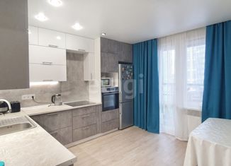 Продажа 3-ком. квартиры, 75 м2, Казань, ЖК Светлая Долина, улица Александра Курынова, 10к3