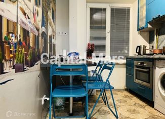 Сдам 2-ком. квартиру, 33 м2, Москва, улица Паршина, 17, улица Паршина