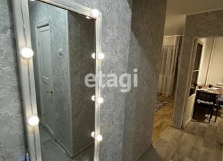 Продажа 1-комнатной квартиры, 48 м2, Санкт-Петербург, улица Антонова-Овсеенко, 18, улица Антонова-Овсеенко