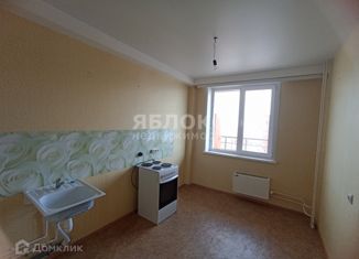 Сдается 1-комнатная квартира, 41 м2, Березники, улица Строителей, 8