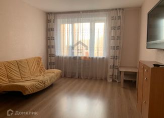 Сдается 1-ком. квартира, 43 м2, Киров, Мостовицкая улица, 13