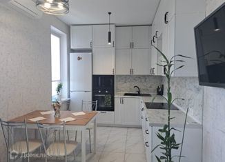 Трехкомнатная квартира на продажу, 59.7 м2, Уфа, жилой район Черниковка, улица Максима Горького, 46