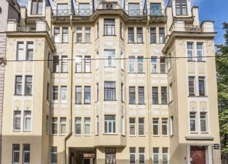 Продажа 2-комнатной квартиры, 57.3 м2, Санкт-Петербург, Канонерская улица, 3