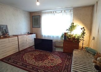 Двухкомнатная квартира на продажу, 83 м2, Челябинск, Калининградская улица, 21Б