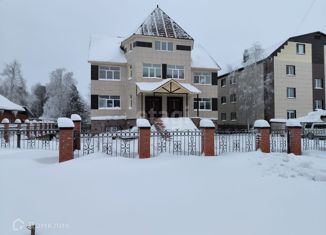 Продам дом, 856.8 м2, Тарко-Сале, улица Геологов, 14