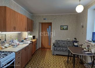 Продается дом, 126 м2, поселок городского типа Томаровка, улица Ватутина