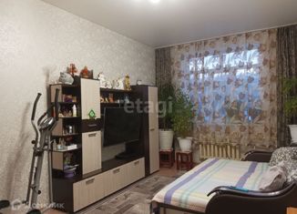 Продается 2-ком. квартира, 61.7 м2, Бирск, Интернациональная улица, 114Б