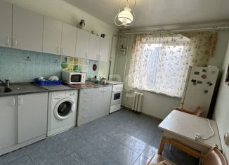 Продам 1-комнатную квартиру, 38 м2, Ростов-на-Дону, Благодатная улица, 166А