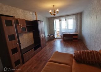 Продам 3-ком. квартиру, 90 м2, Кемерово, Рудничный район, улица Серебряный Бор, 21