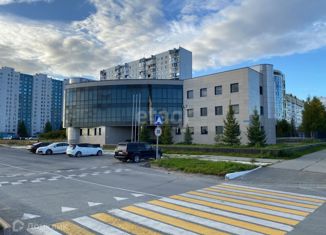 Сдача в аренду офиса, 2021.7 м2, Нижневартовск, улица Пикмана