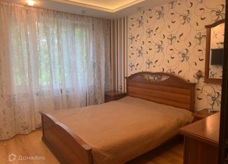 Продается 3-комнатная квартира, 60.8 м2, Санкт-Петербург, улица Шелгунова, 24, метро Пролетарская