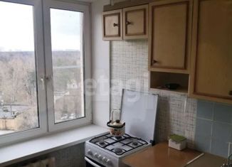 Продаю 3-ком. квартиру, 57 м2, Москва, улица Головачёва, 17, улица Головачёва