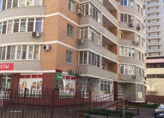 Продается 3-ком. квартира, 130 м2, Краснодар, Постовая улица, 23, Постовая улица