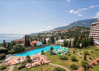 Продам 1-комнатную квартиру, 57 м2, посёлок городского типа Гурзуф, улица Строителей, 3, ЖК Фамилия