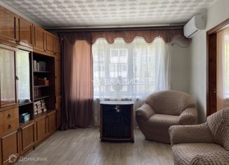Продается 3-комнатная квартира, 60.3 м2, Райчихинск, улица Победы, 58