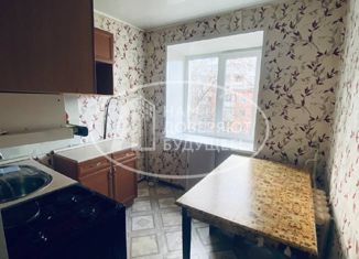 Продается 1-комнатная квартира, 30.1 м2, Глазов, улица Мира, 43