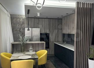 Сдача в аренду двухкомнатной квартиры, 76 м2, Старый Оскол, микрорайон Степной, 24