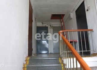 Двухкомнатная квартира на продажу, 21 м2, Нижний Тагил, Гражданская улица, 2