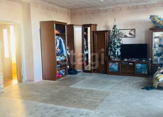 Продается 3-комнатная квартира, 78.5 м2, Владикавказ, улица Бутырина, 10, Иристонский муниципальный округ