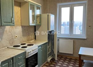 Продажа 1-комнатной квартиры, 42.5 м2, Москва, Никулинская улица, 6к1, метро Озёрная