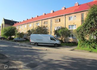 Продается 2-ком. квартира, 37 м2, Калининград, Летняя улица, 46