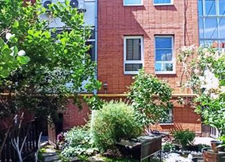 Продажа таунхауса, 245 м2, Екатеринбург, Ленинский район, улица Амундсена, 47