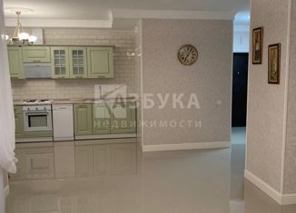 Сдается трехкомнатная квартира, 97 м2, Воронежская область, улица Куколкина, 11