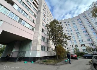 Продается 1-ком. квартира, 37 м2, Санкт-Петербург, Комендантский проспект, 40к2