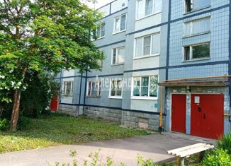 Продам двухкомнатную квартиру, 52.9 м2, село Рождествено, улица Терещенко, 1