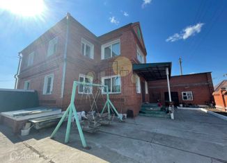 Продается дом, 200 м2, село Урик, Солнечная улица