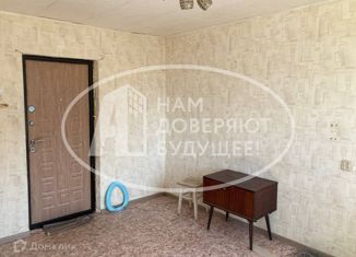 Продается комната, 12.6 м2, Пермский край, улица 50 лет ВЛКСМ, 25