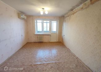 Однокомнатная квартира на продажу, 27.5 м2, Волжский, улица Пушкина, 102