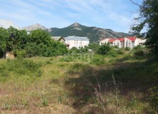 Продажа участка, 8 сот., поселок городского типа Щебетовка, улица 14 Апреля