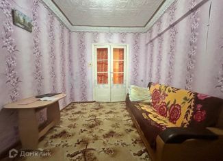 Продам 2-комнатную квартиру, 48.4 м2, поселок Углегорский, улица Мира, 3