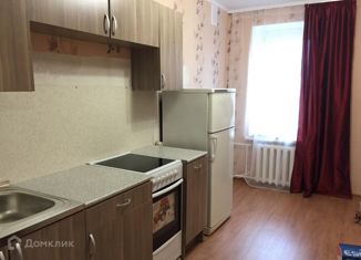 Сдача в аренду трехкомнатной квартиры, 80 м2, Уфа, Дуванский бульвар, 21