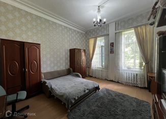 Продам комнату, 19.6 м2, Гатчина, улица Карла Маркса, 15