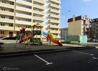 Продам 1-комнатную квартиру, 45 м2, Краснодар, Российская улица, 267/4, ЖК Парус