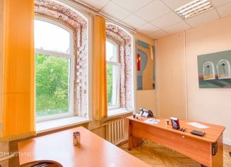 Сдается в аренду офис, 154.8 м2, Санкт-Петербург, Таврическая улица, 17, метро Чернышевская