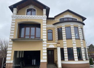 Продаю дом, 600 м2, Астрахань, Ленинский район, улица Орджоникидзе