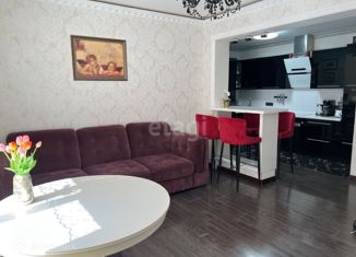 Продается 3-комнатная квартира, 67.6 м2, Крым, улица Воинов-Интернационалистов, 6