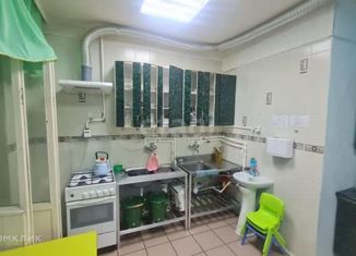 Продается четырехкомнатная квартира, 105.1 м2, Якутск, улица Курнатовского, 1/3, Гагаринский округ