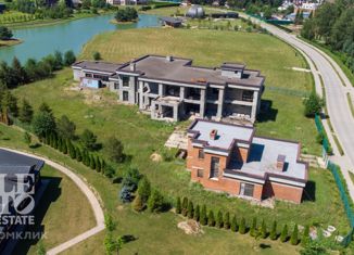 Продам дом, 1000 м2, деревня Румянцево