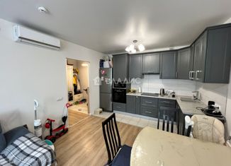 Трехкомнатная квартира на продажу, 55 м2, Москва, Боровское шоссе, 2к3, метро Говорово