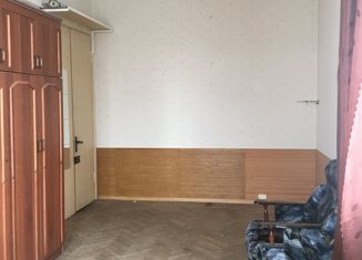 Продам комнату, 82 м2, Колпино, проспект Ленина, 19/3