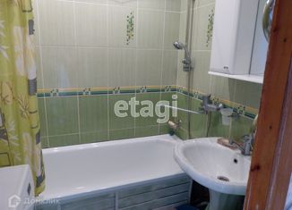 Сдается в аренду 3-комнатная квартира, 60 м2, рабочий посёлок Шексна, Первомайская улица, 18