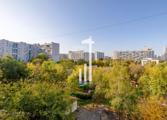 Продам 2-ком. квартиру, 52 м2, Москва, Алма-Атинская улица, 8к1, район Братеево