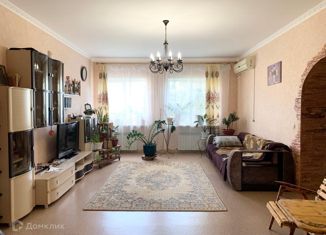 Продам дом, 189.6 м2, Астраханская область, Тракторная улица, 75