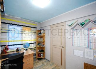 Продается 2-комнатная квартира, 45.4 м2, Омск, улица Петра Осминина, 6, Октябрьский округ